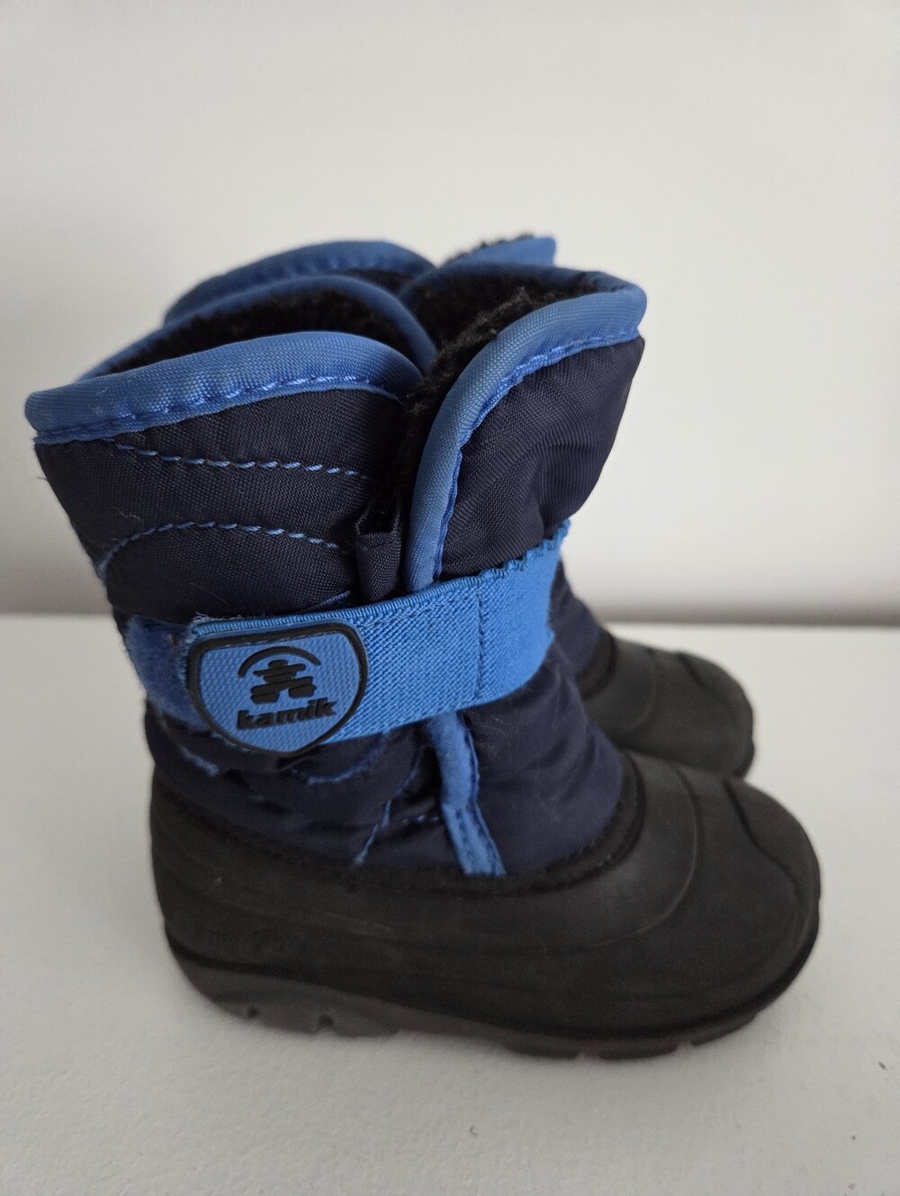 Kamik Kids Navy and Bright Blue Snow Boots - Size 8